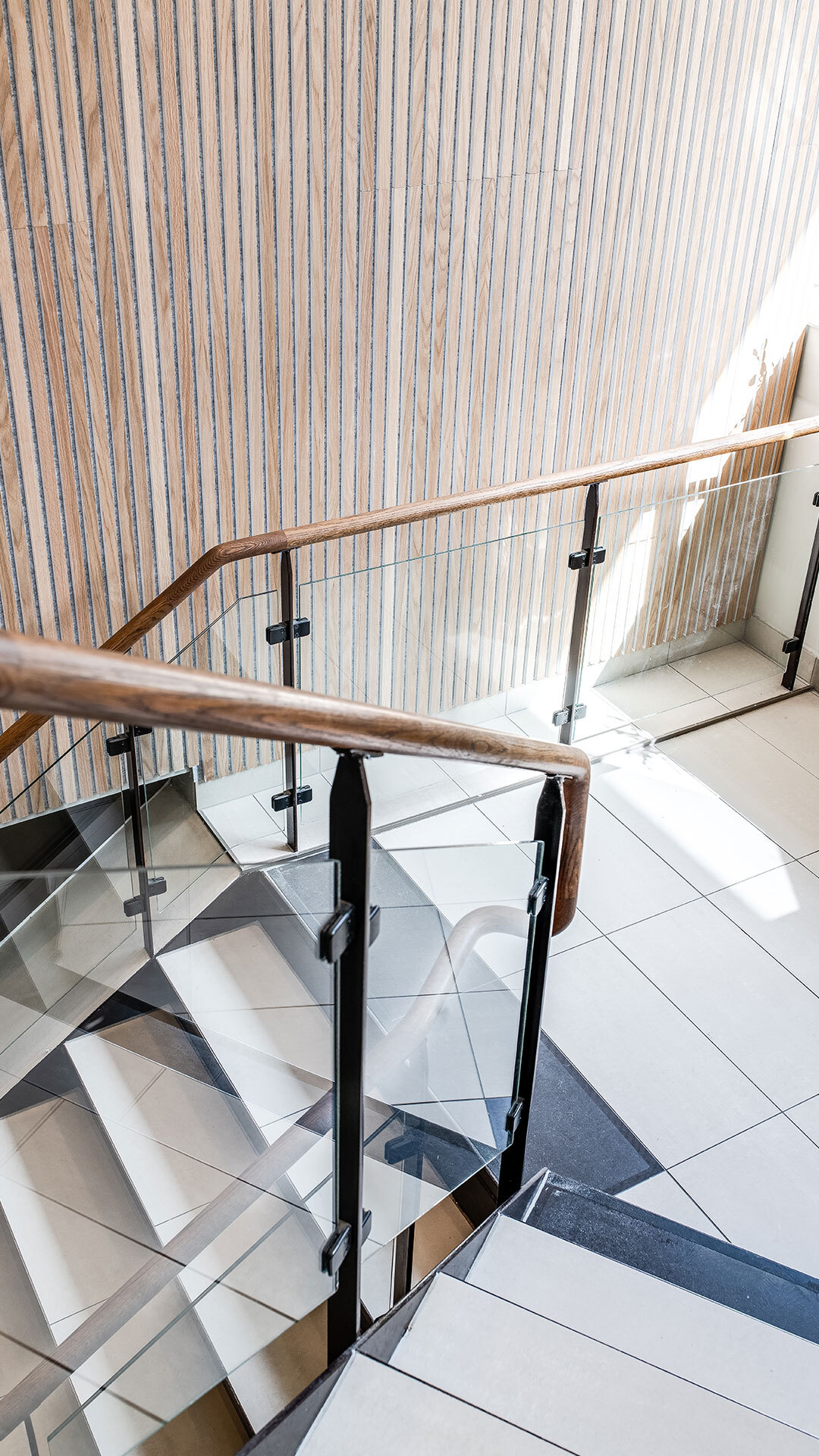 Woodwallclad Linear Flow Gallery 3