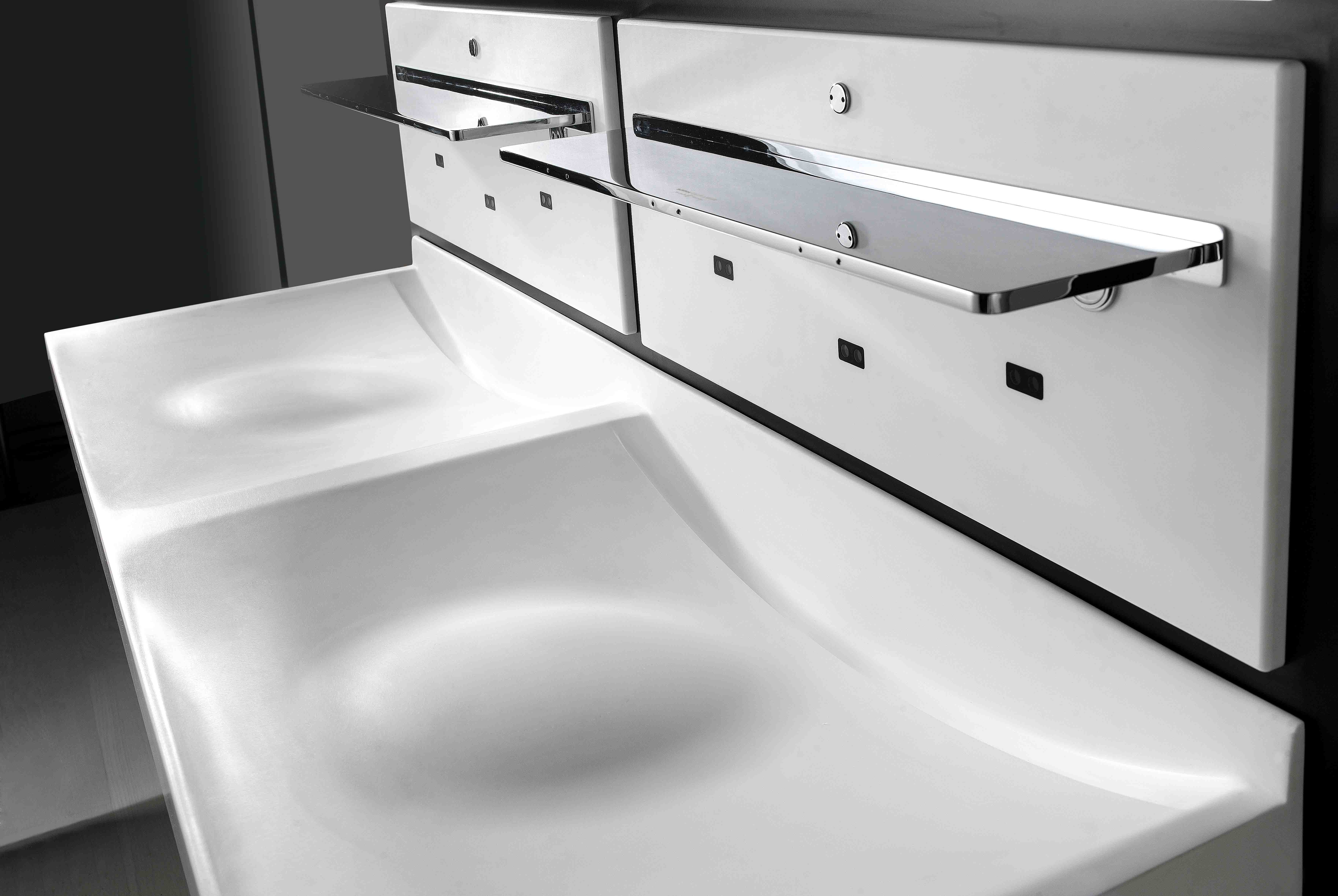 Systems Commercialbathsinks Solidsink Multiconsole Gallery3