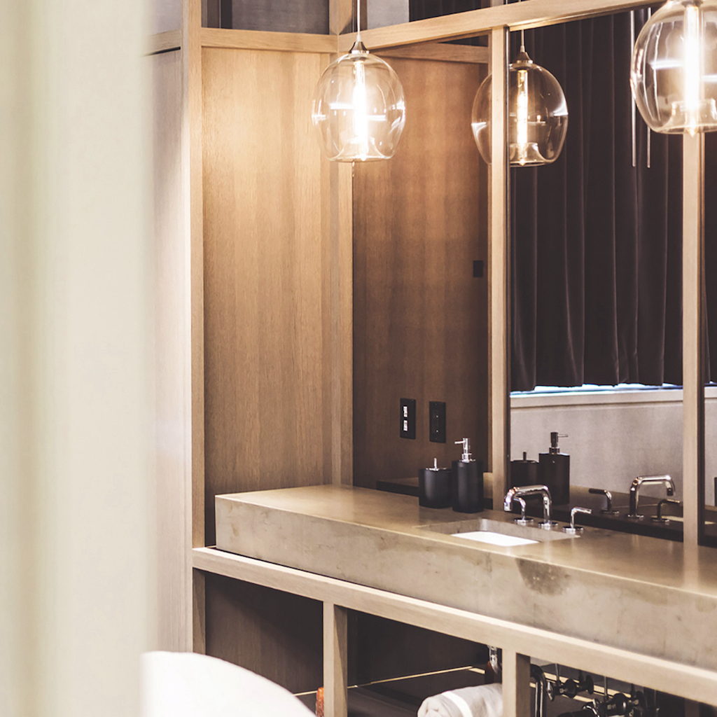 CARVART Langham DSC5887 Col Rev